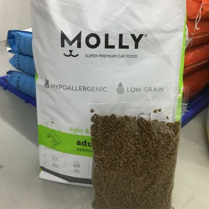 Molly Salmon Renal Care Cat Food, 1kg